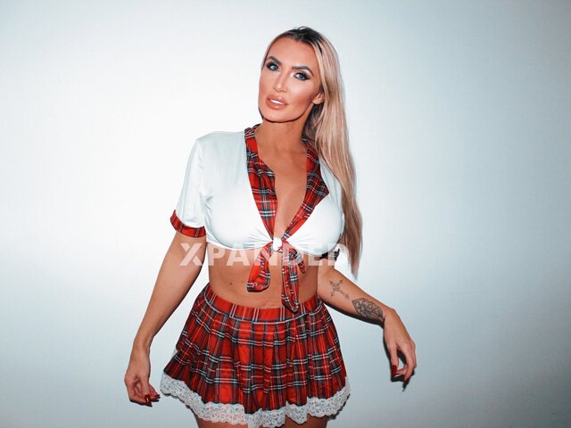 EliseJames